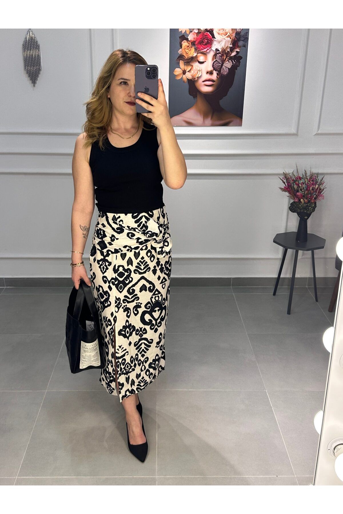 Butik Kadın Etek Yırtmaçlı Siyah