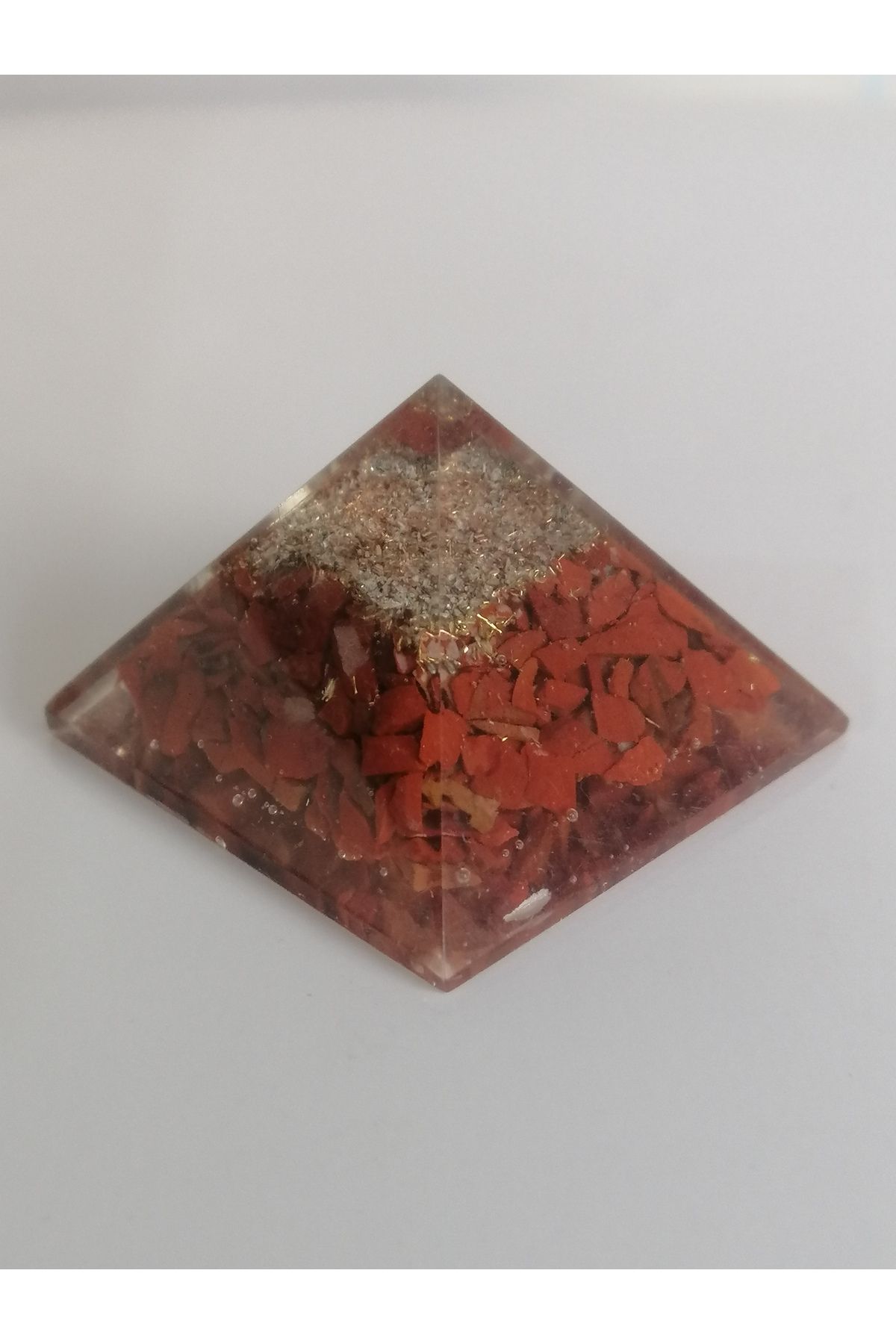 LemaStone Kırmızı jasper orgonit piramit (2,5 cmx 2,5 cm)