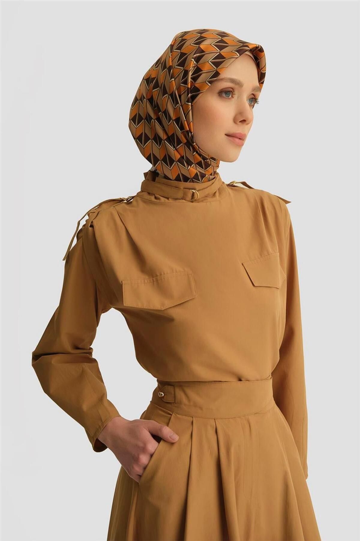 Armine Apoletli Takım 25Y6023 Sahra