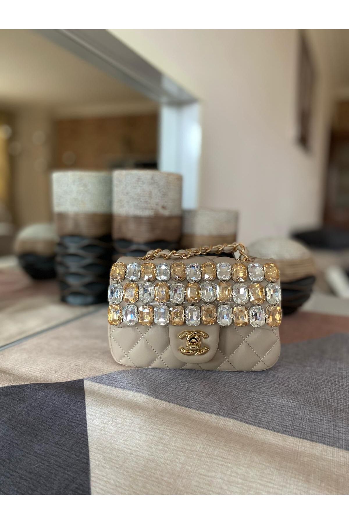 obenbags Altın Taş Detaylı Kapitone Kadın Çanta – Lüks ve Işıltının Kusursuz Buluşması