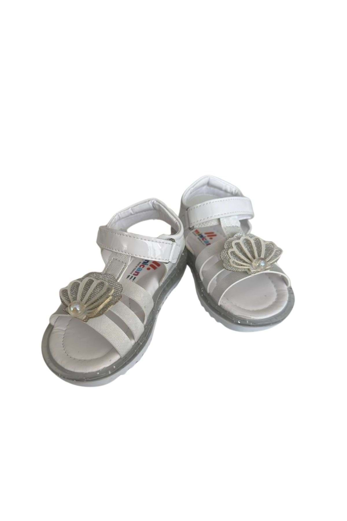 wakawakakidsstore Deniz Kabuğu Taş Detaylı Beyaz Kız Çocuk Sandalet