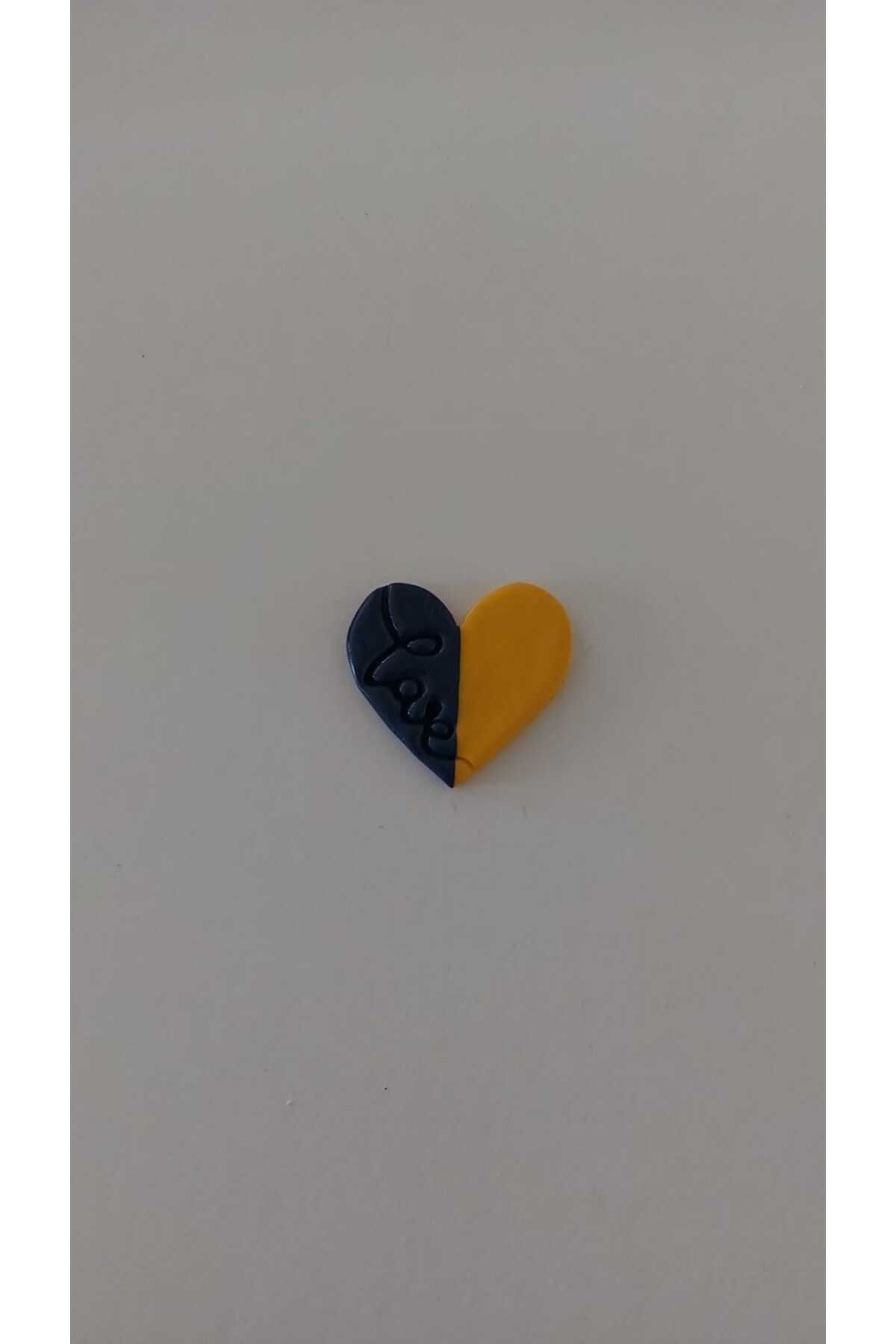 GiftlandCollection GiftLand El Yapımı Polimer Kil Sarı Lacivert Love Yazılı Kalp Magnet, Fenerbahçe