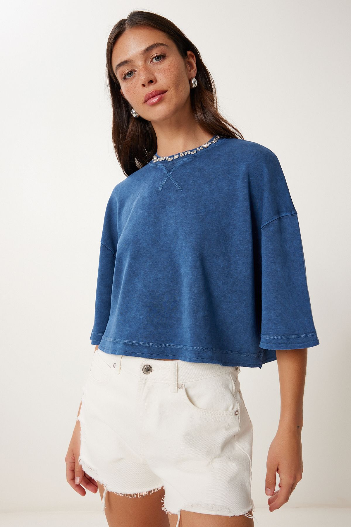 Lovelyİstanbul Taş Detaylı Yıkamalı Pamuklu Örme T-shirt LACİVERT LHC0014