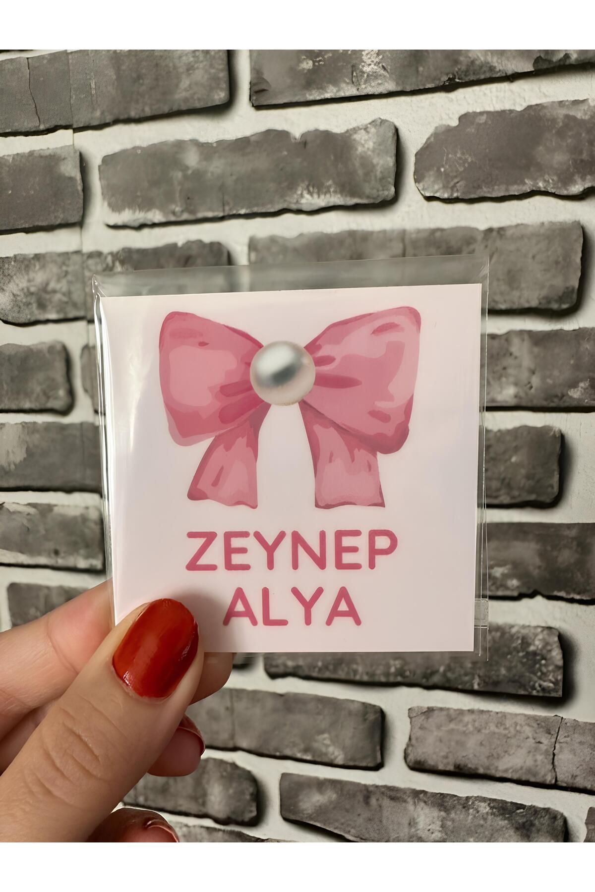 Renkia Studio Kişiye Özel 12’li Pembe Fiyonk Tasarımlı Magnet Seti – Bebek Doğum Hediyeliği