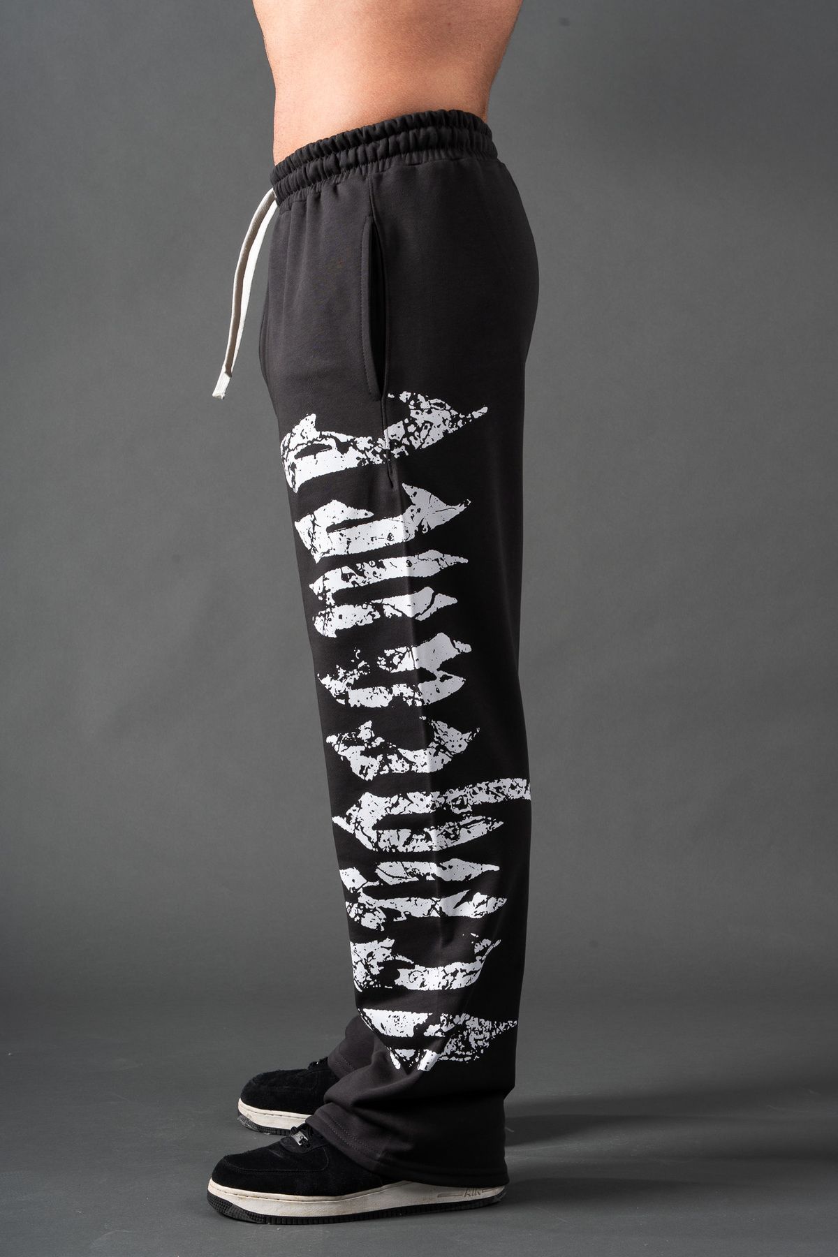 LEGACY'S ROAD Vengeance Oversize Joggers