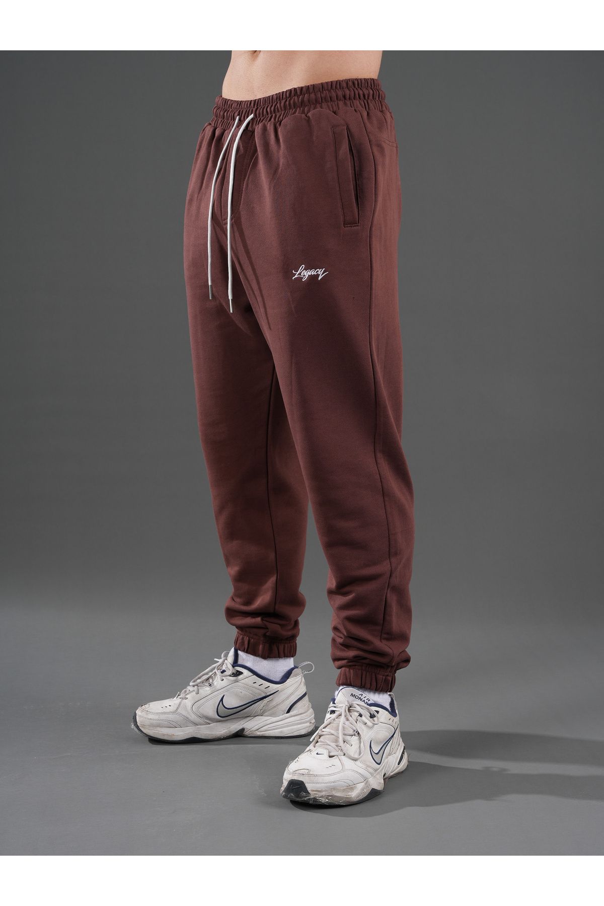 LEGACY'S ROAD Global Aesthetic Relax Joggers
