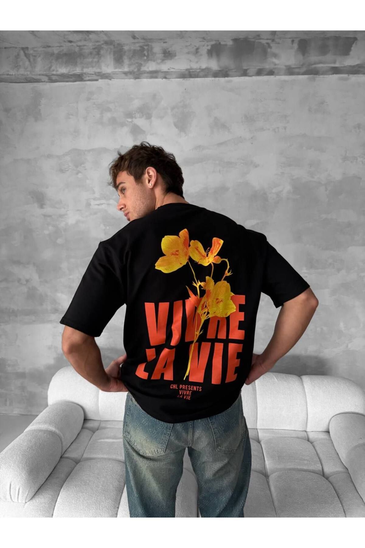 MİELA STORE La Vie T-Shirt