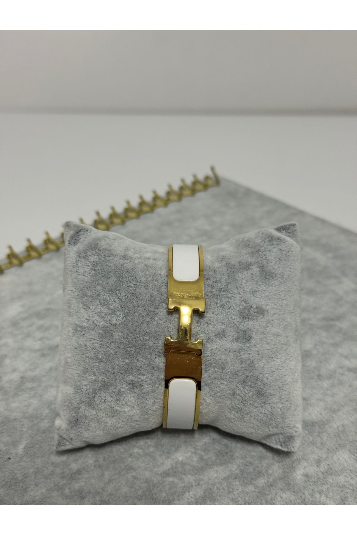 XUPING JEWELRY 18K altın kaplama kelepçeli Çelik bilezik