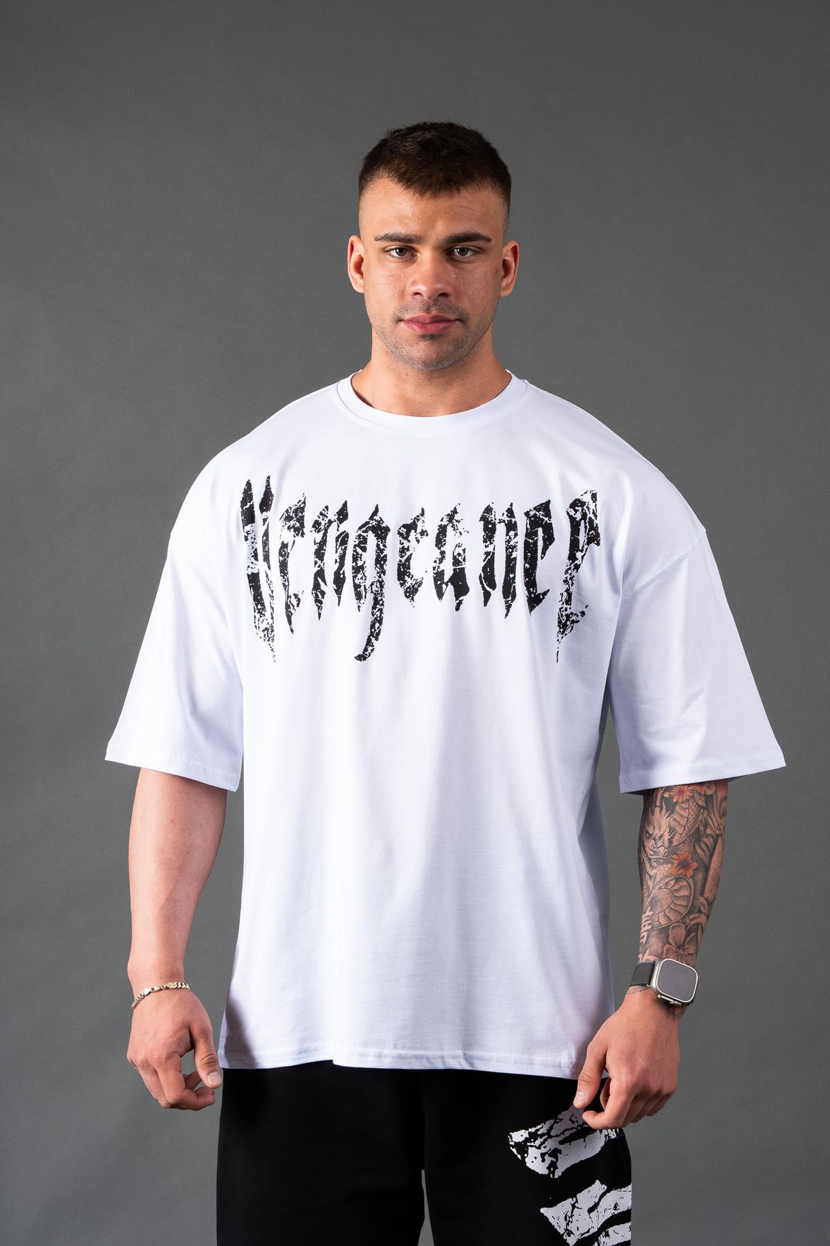 LEGACY'S ROAD Vengeance Oversize T-shirt