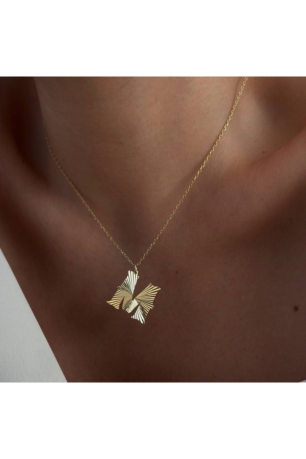 beonejewelry SHİNE PLAKA HARF KOLYE | 925 GÜMÜŞ