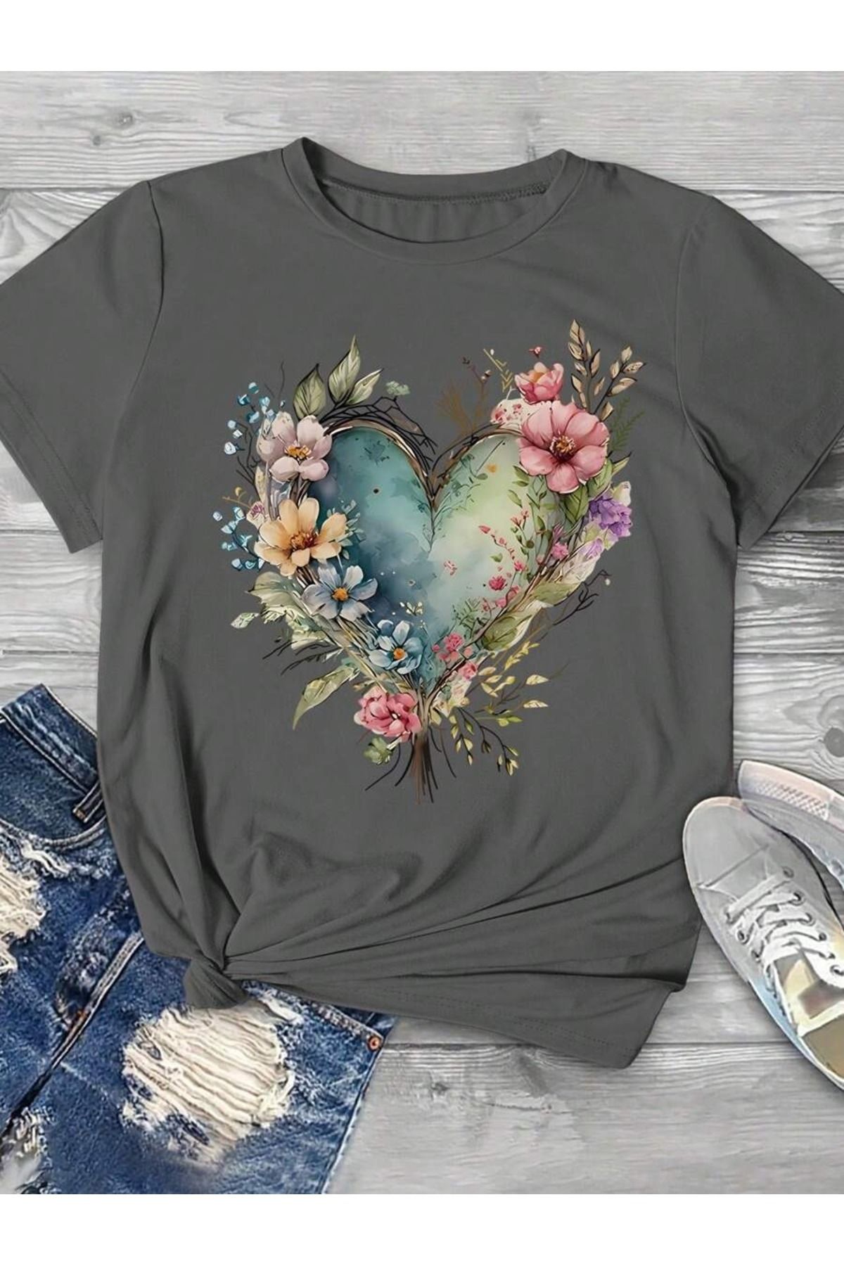 PALPİTO Kadın Füme Çiçekli Kalp Baskılı Oversize T-Shirt