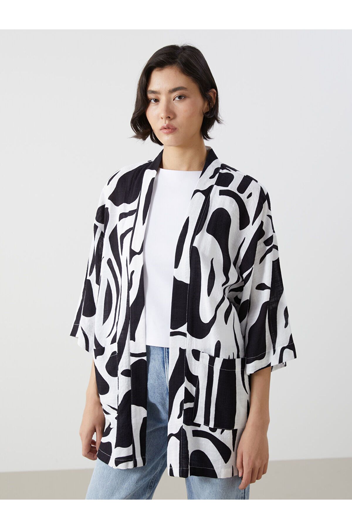 LC Waikiki Şal Yaka Desenli Keten Görünümlü Kadın Kimono