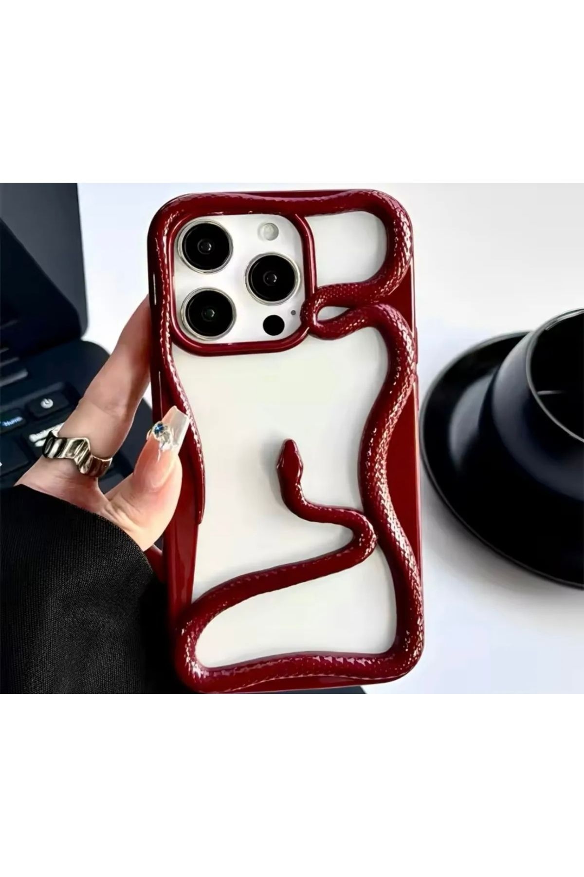 UMD APPLE IPHONE 15 UYUMLU 3D SNAKE TASARIMLI SİLİKON KILIF