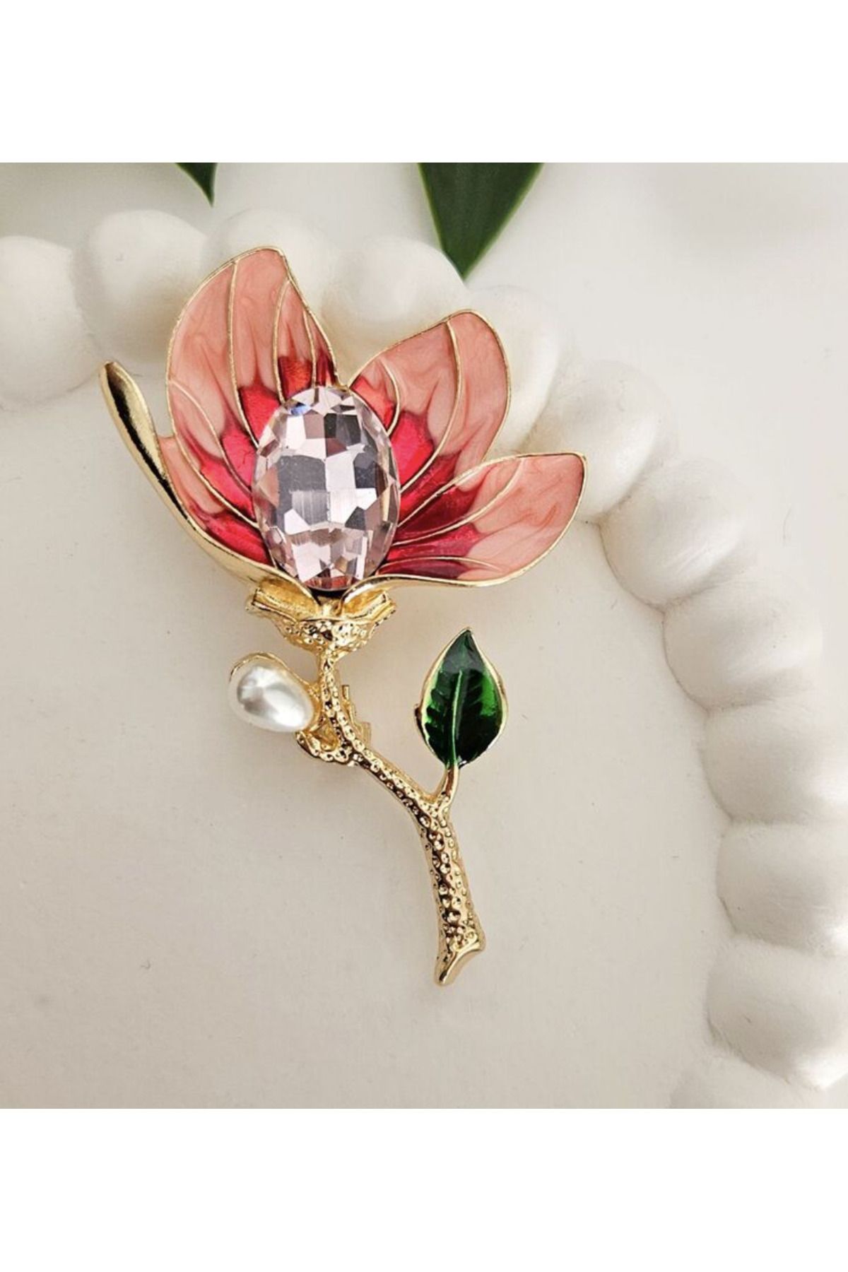 EŞİYOK Özel Tasarım Kristal Taşlı Pembe Orkide Dekorlu Gold Detaylı Broş