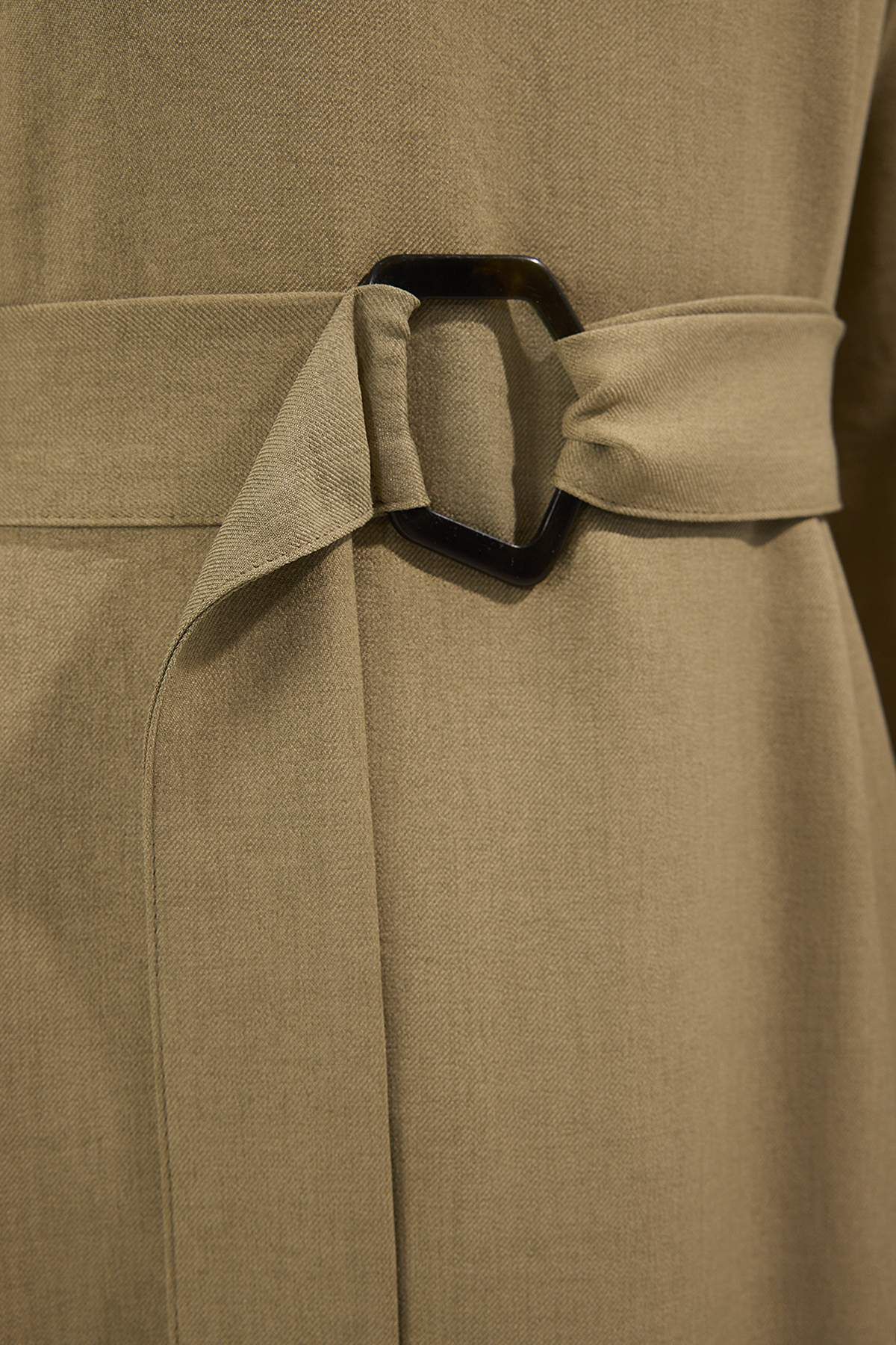 Trendyol Modest-Khaki tkané šaty s páskem TCTSS25EB00096 3