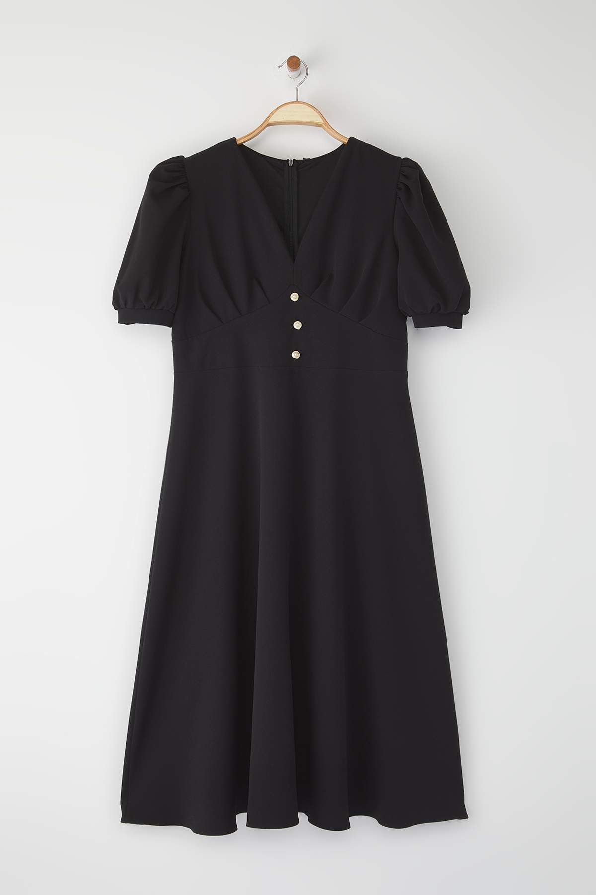 Trendyol Curve-Černé šaty Finike Woven Plus Size 5