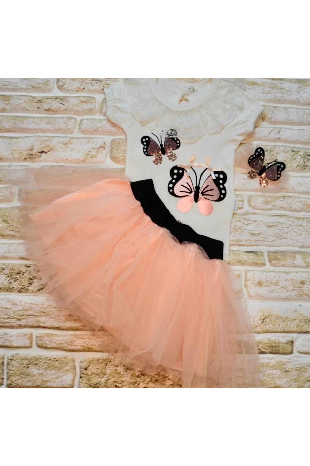 onlinebutik Payetli Kelebek Nakışlı Taçlı Kısa Kollu Tütü Etek 3lü Kız Bebek Takımı