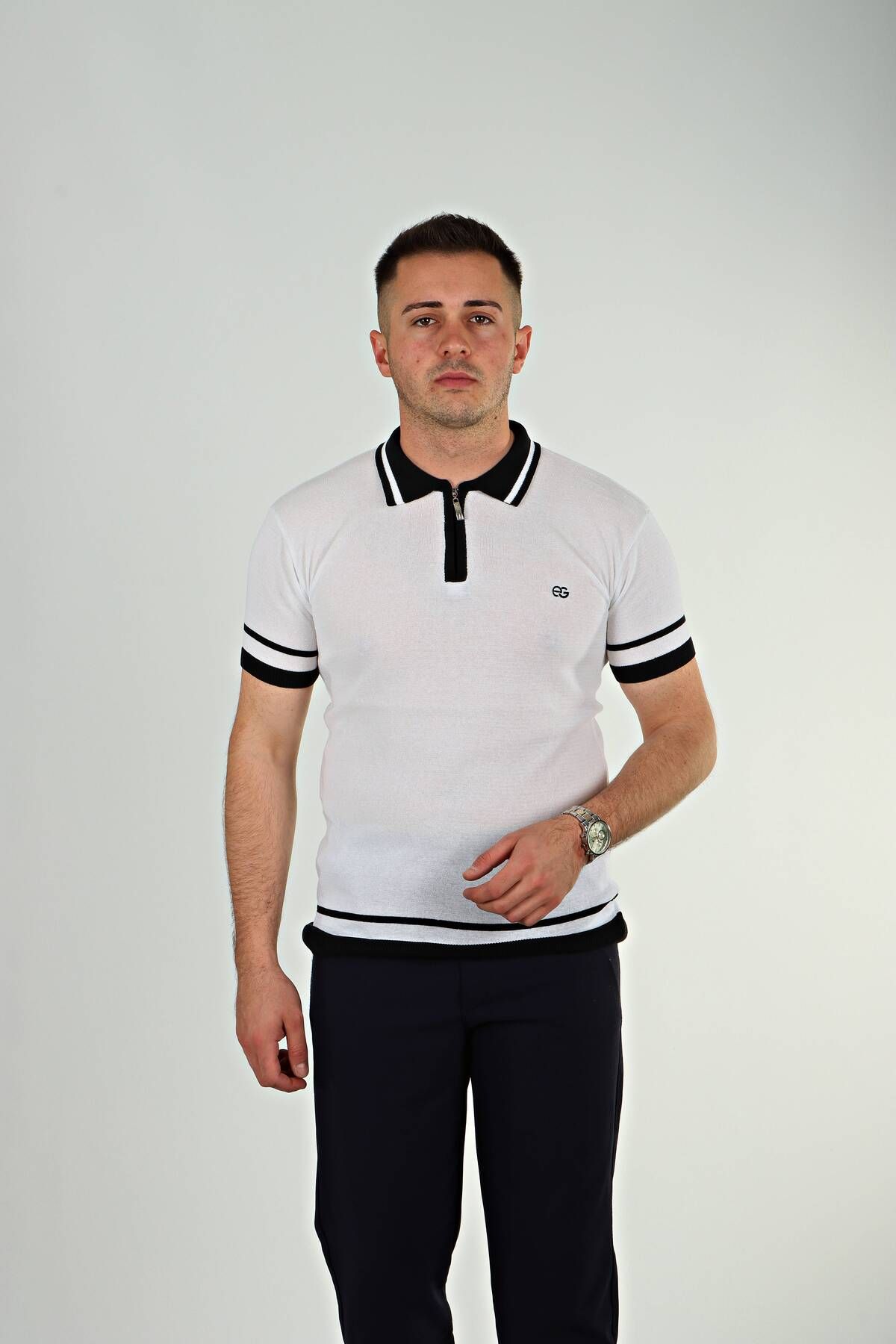 eg38 Nakışlı Triko Tişört Beyaz