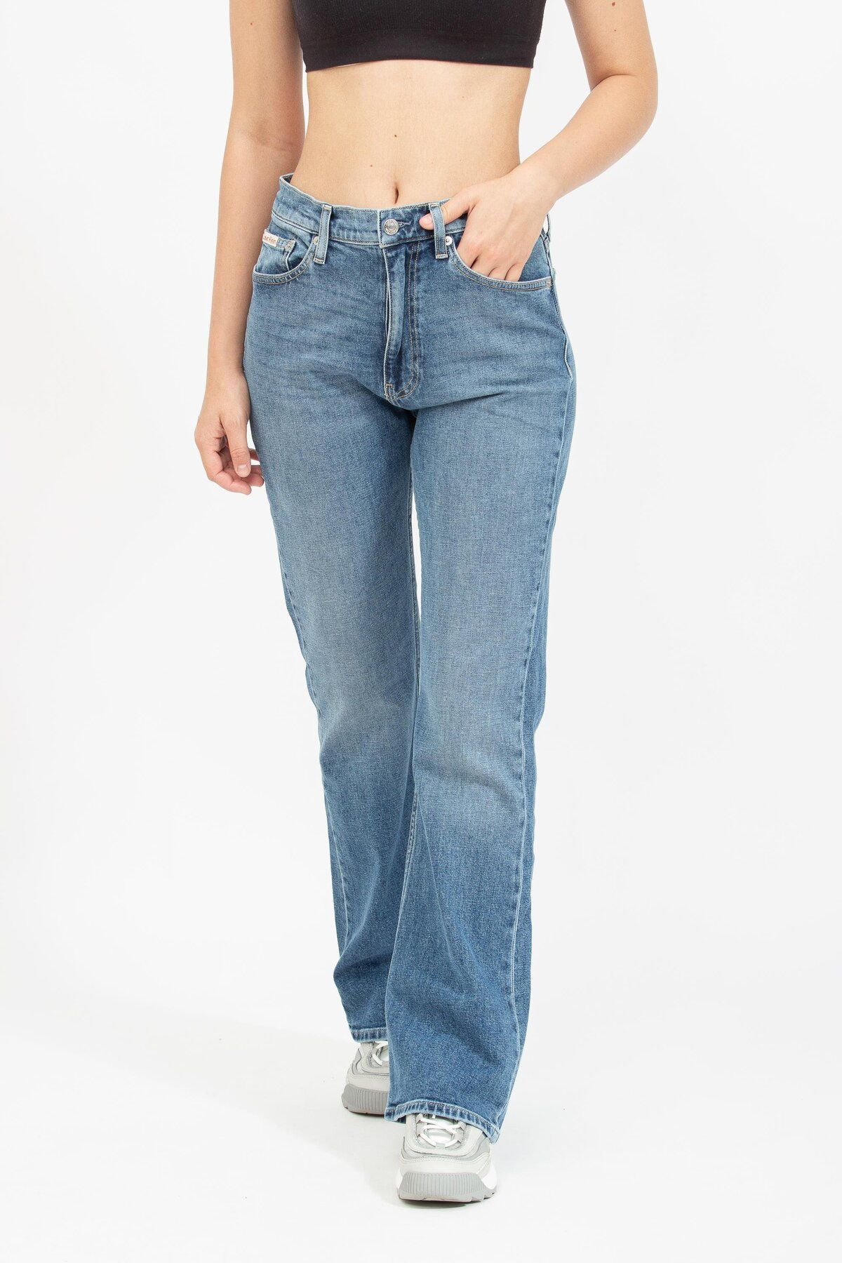 Calvin Klein Kadın Jean Pantolon