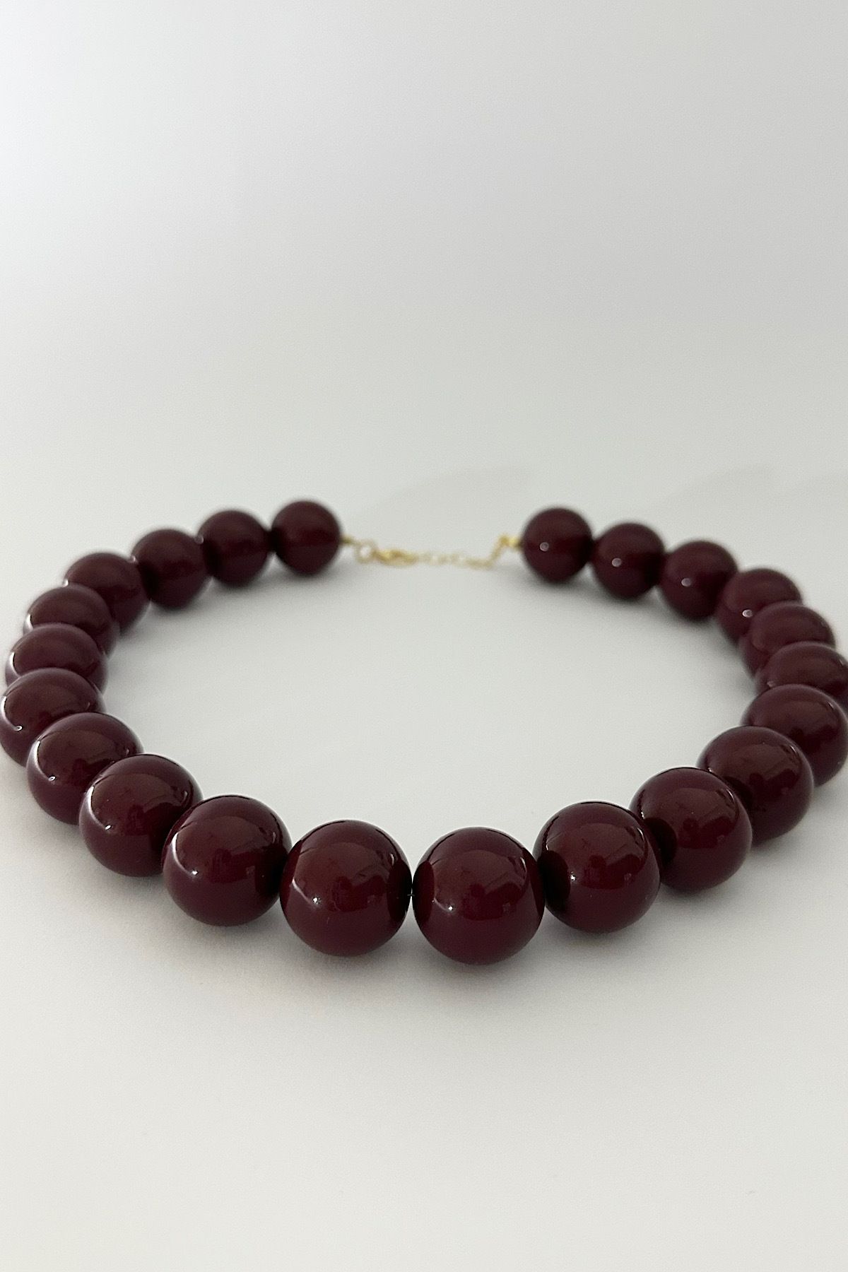 DELEIZA ACCESSORY Bordo Boncuklu Gold Zincir Detaylı Kolye