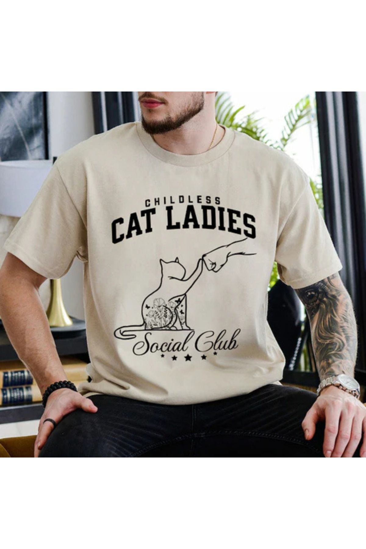 DESCARTES CHILDLESS CAT LADIES Social Club Baskılı Oversize T-shirt