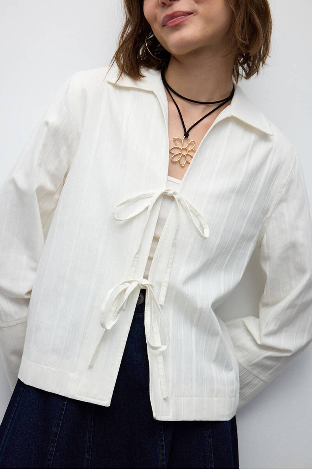 BE BLUE-Ecru Ribbon Top Set 5