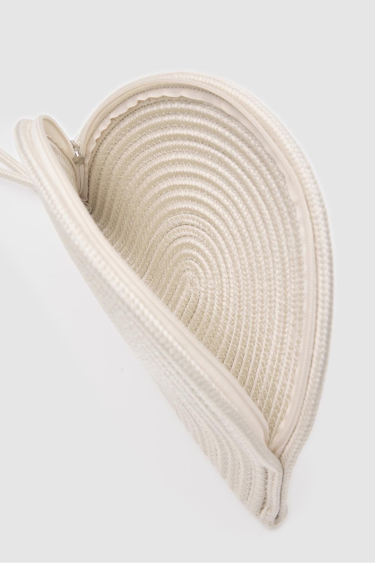 Shule Bags-Most Straw Clutch Bag Cream 7