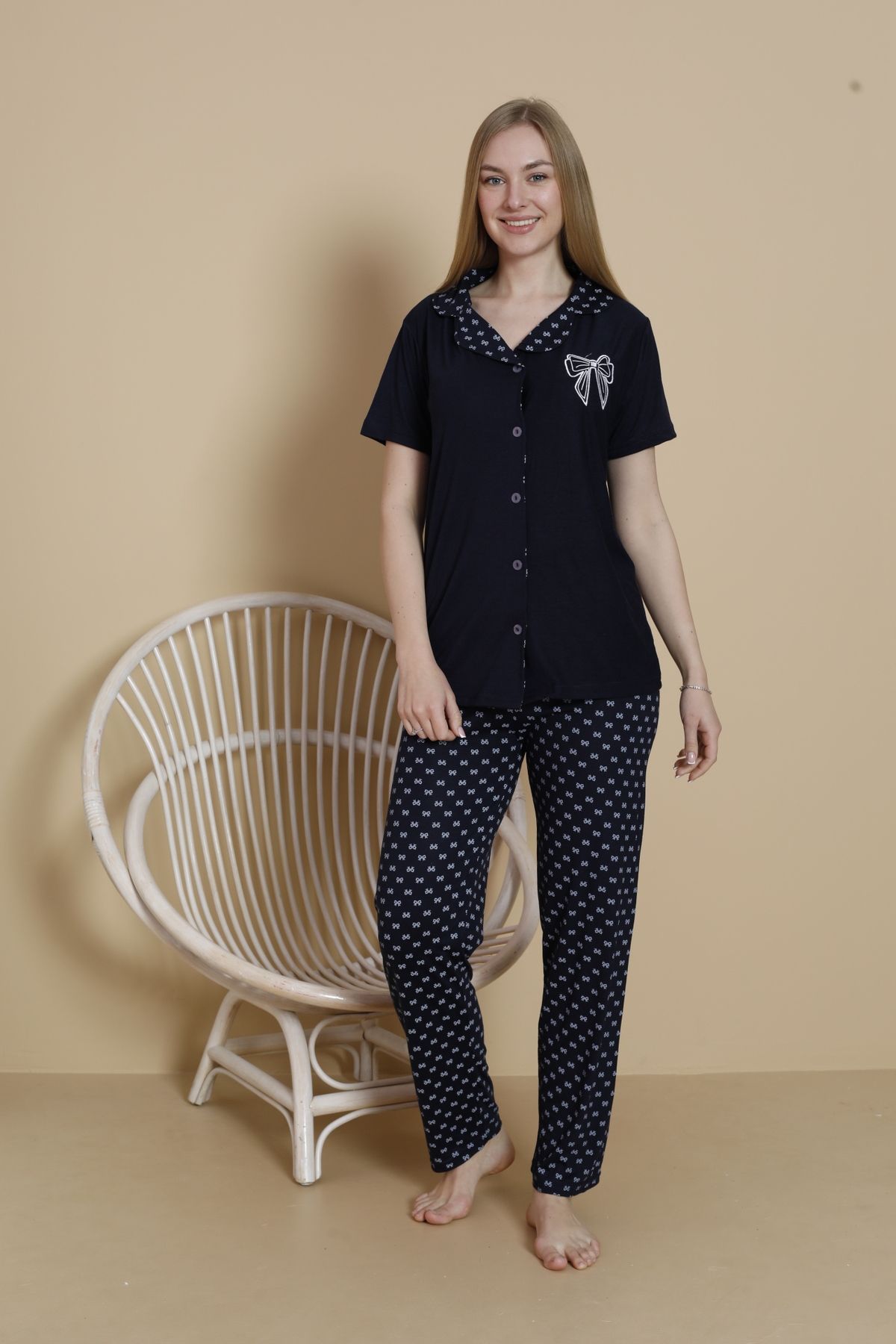 Mira Homewear Düğmeli Önü Baskılı Kısa Kol Kadın Pijama Takımı MR002