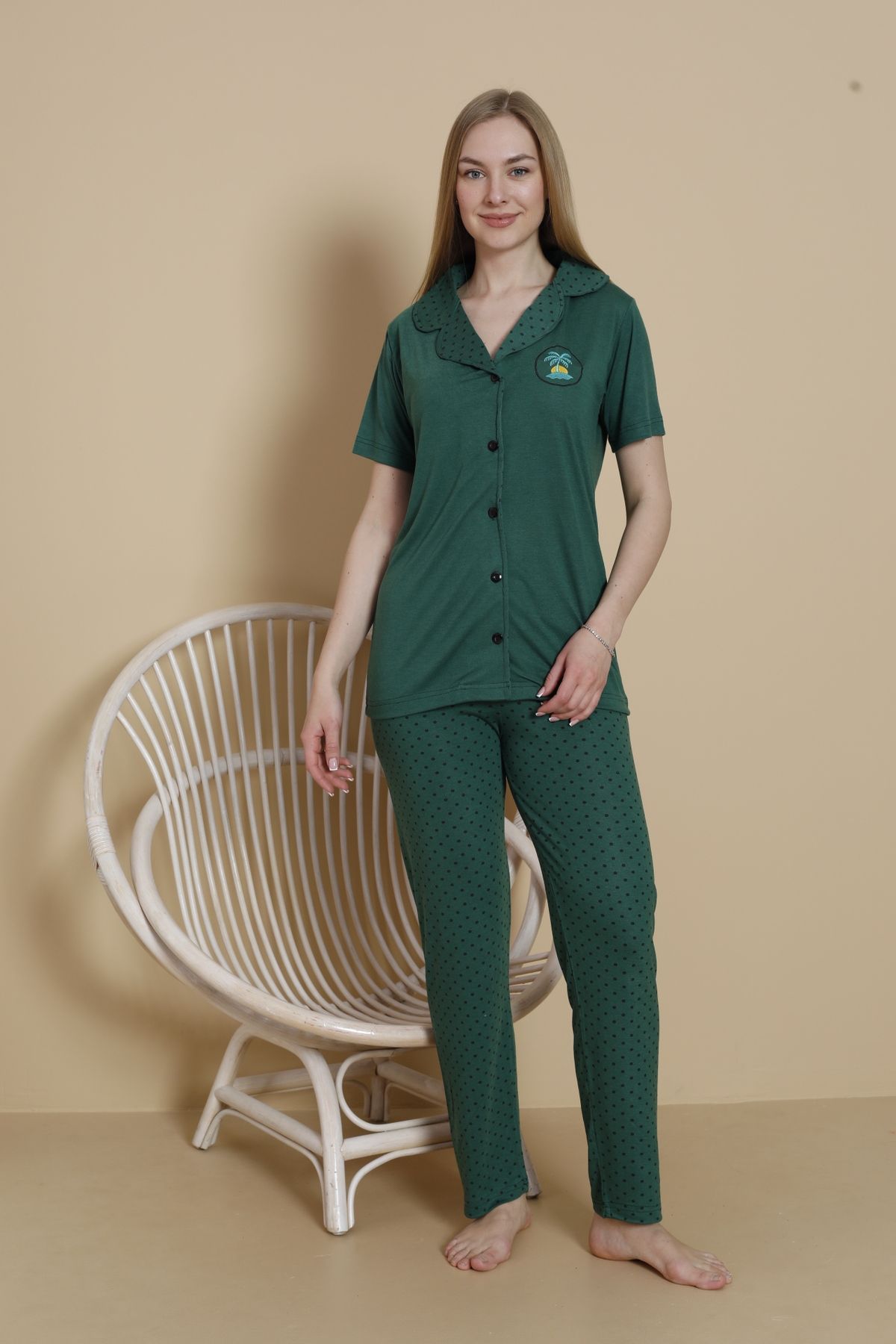 Mira Homewear Düğmeli Önü Baskılı Kısa Kol Kadın Pijama Takımı MR002