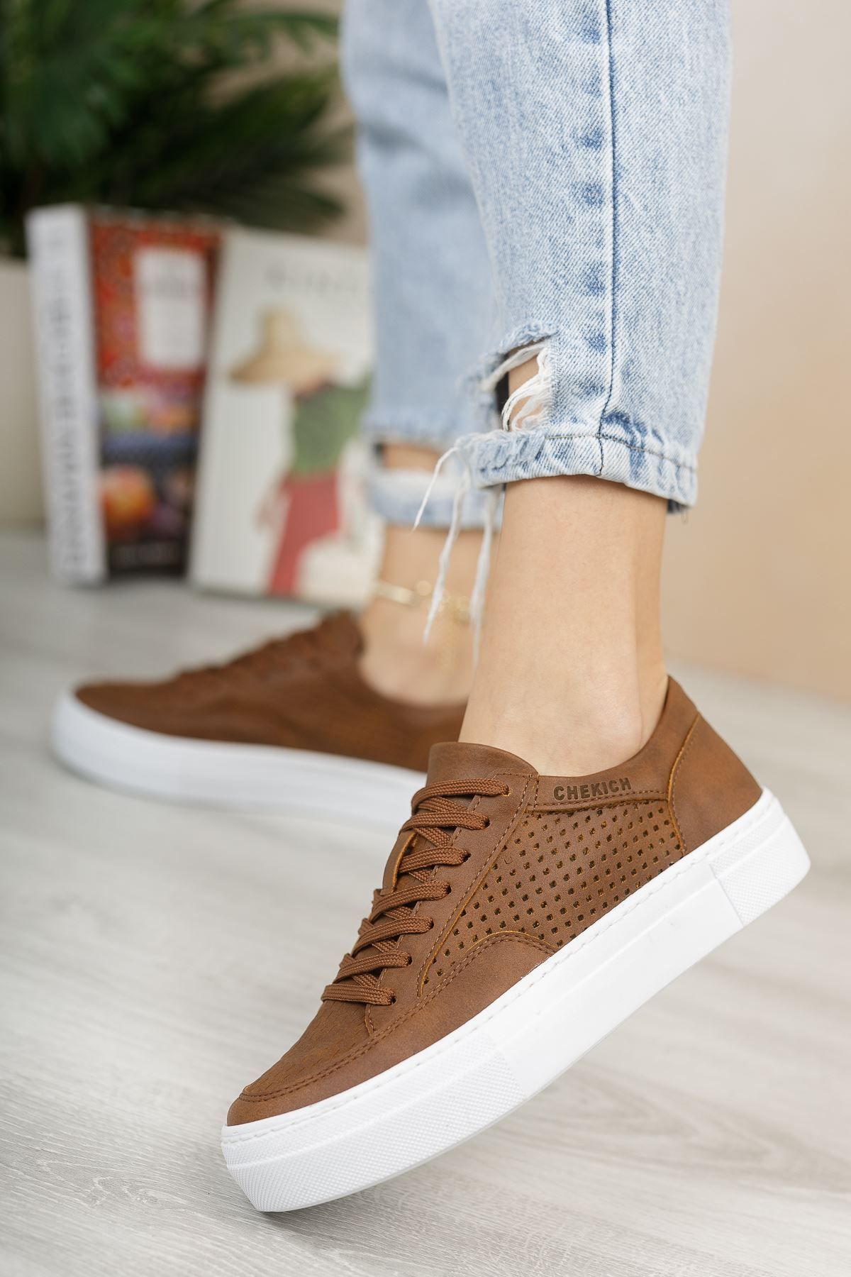 HİLALSHOP CH015 CBT First Edition Kadın Ayakkabı TABA