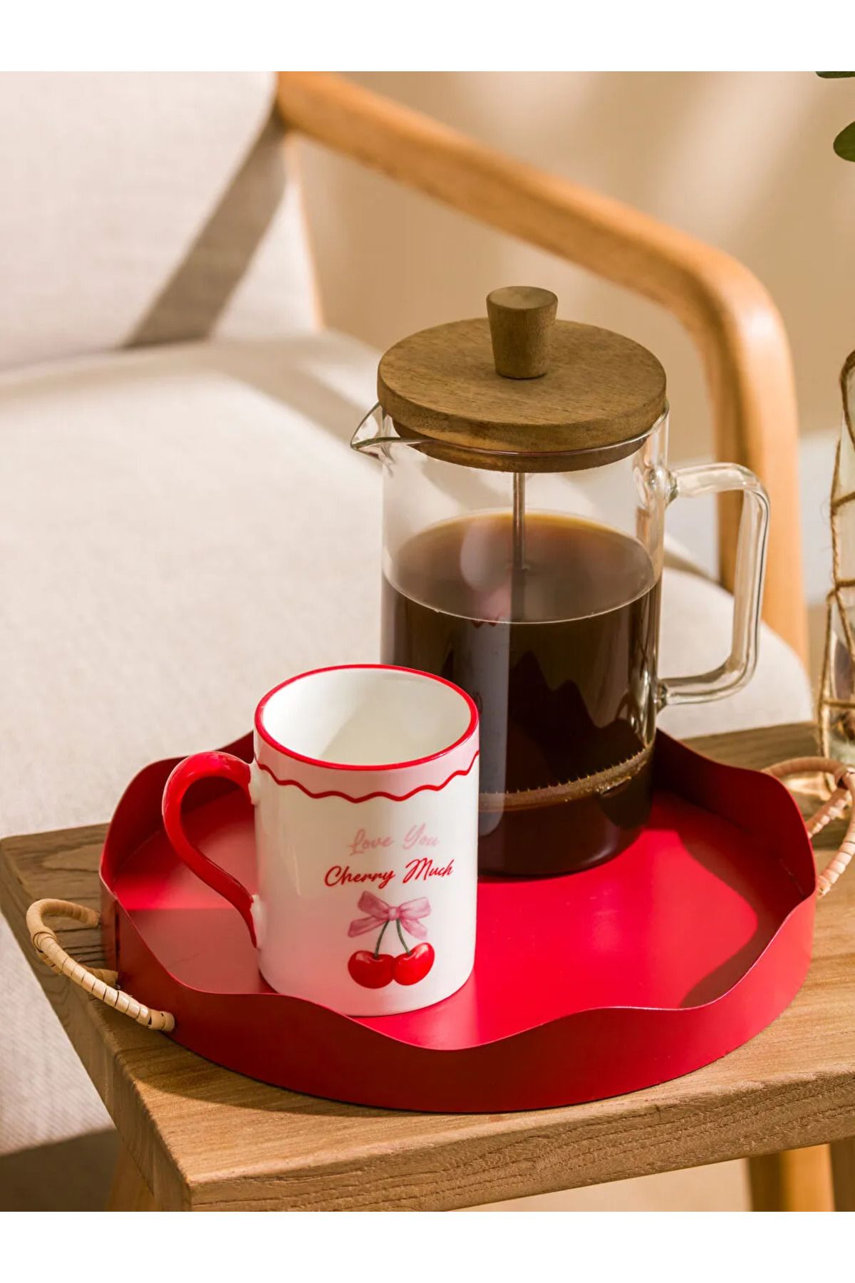 LC Waikiki LCW HOME Kırmızı Kiraz Baskılı Porselen Kupa 320 ml