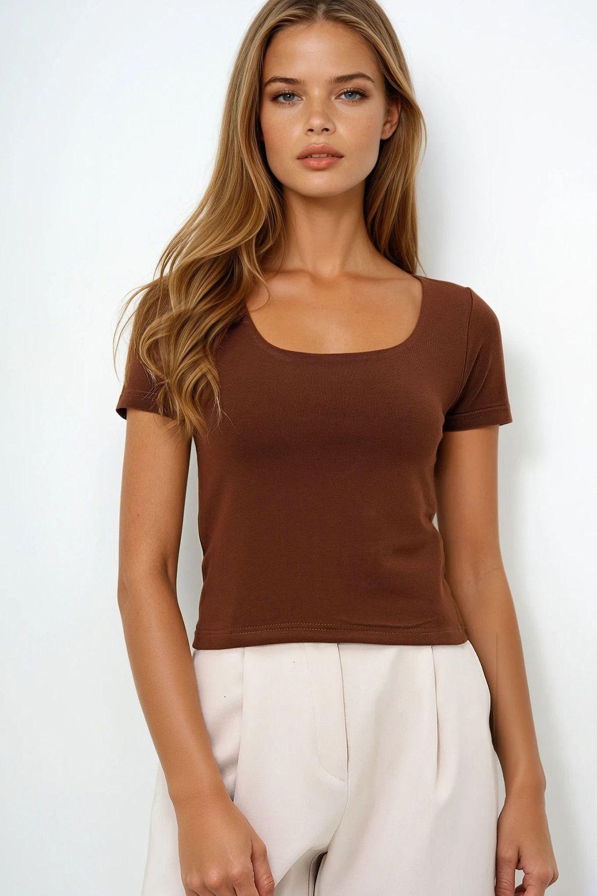 VAGGON Kare Yaka Likralı Tulumlu Double Kumaş Crop Bluz