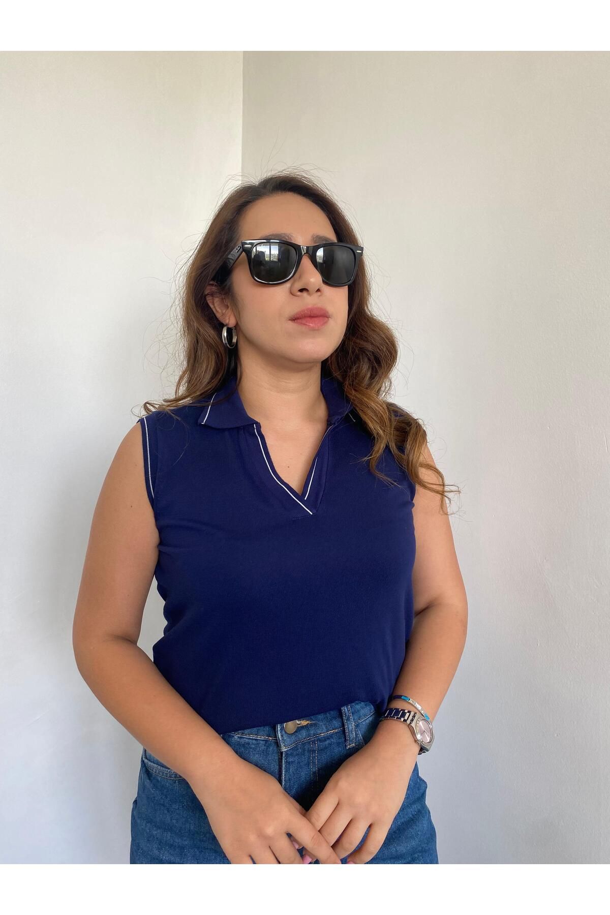 Gizybutik Polo Yaka Kolsuz Triko Bluz