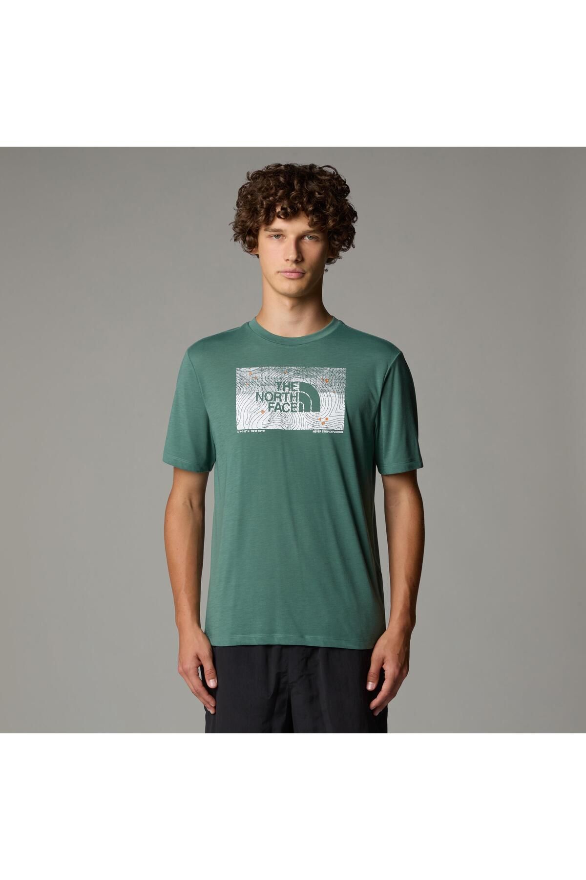 THE NORTH FACE M Foundation Abstract Graphic Tee Erkek T-Shirt