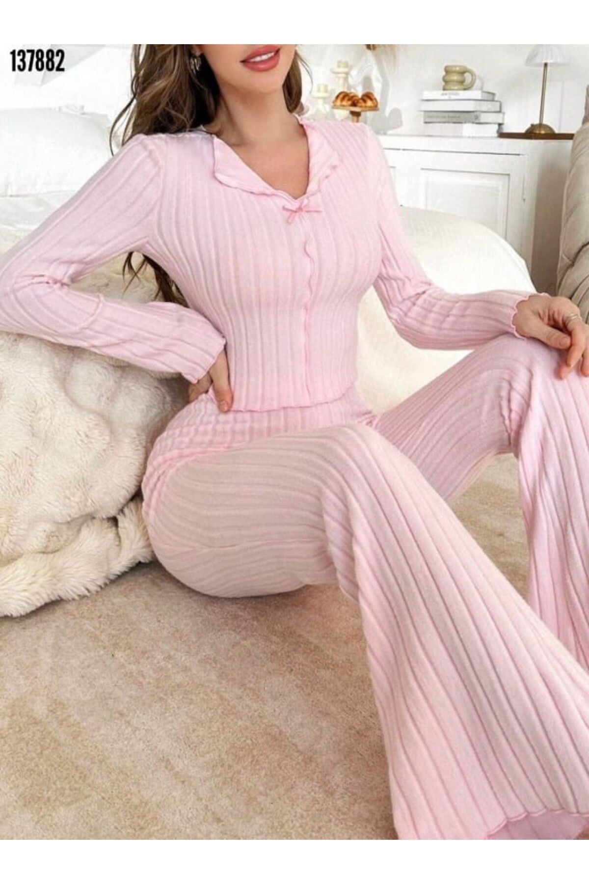 Cbm Pembe fiyonk detaylı pamuklu pijama takımı 7097-SON GÖRSEL HEDİYEMİZDİR