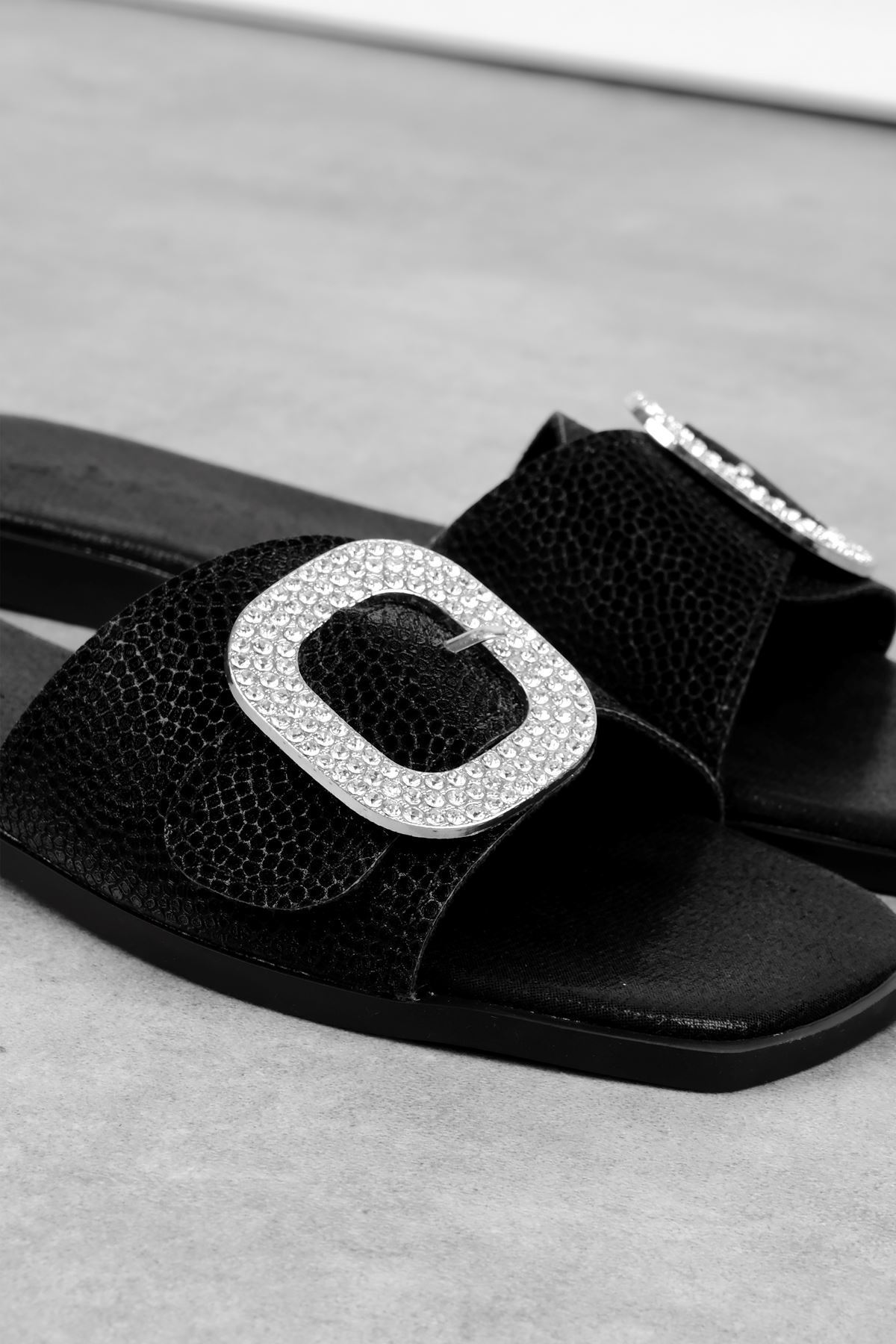 Lal Shoes & Bags-Nagite Women's Stone Buckle Detailed Glittery Slippers-Black 2