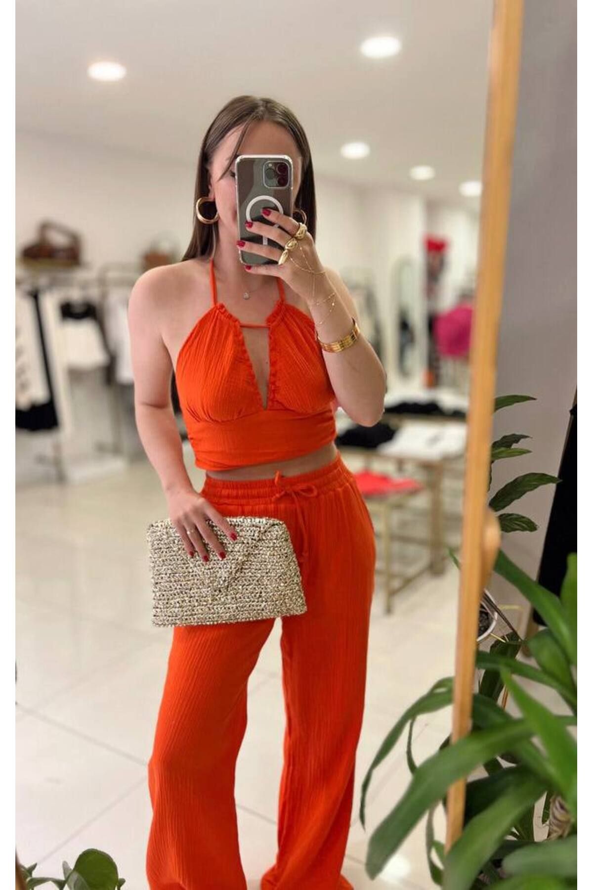 AlisaSu Boyundan Bağlamalı Crop Pantalon Takım