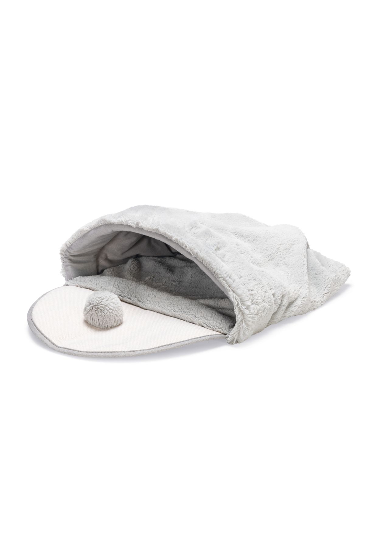 Beeztees Yavru Kedi Oyun Yatağı, Oyuncaklı, 50x40x15cm