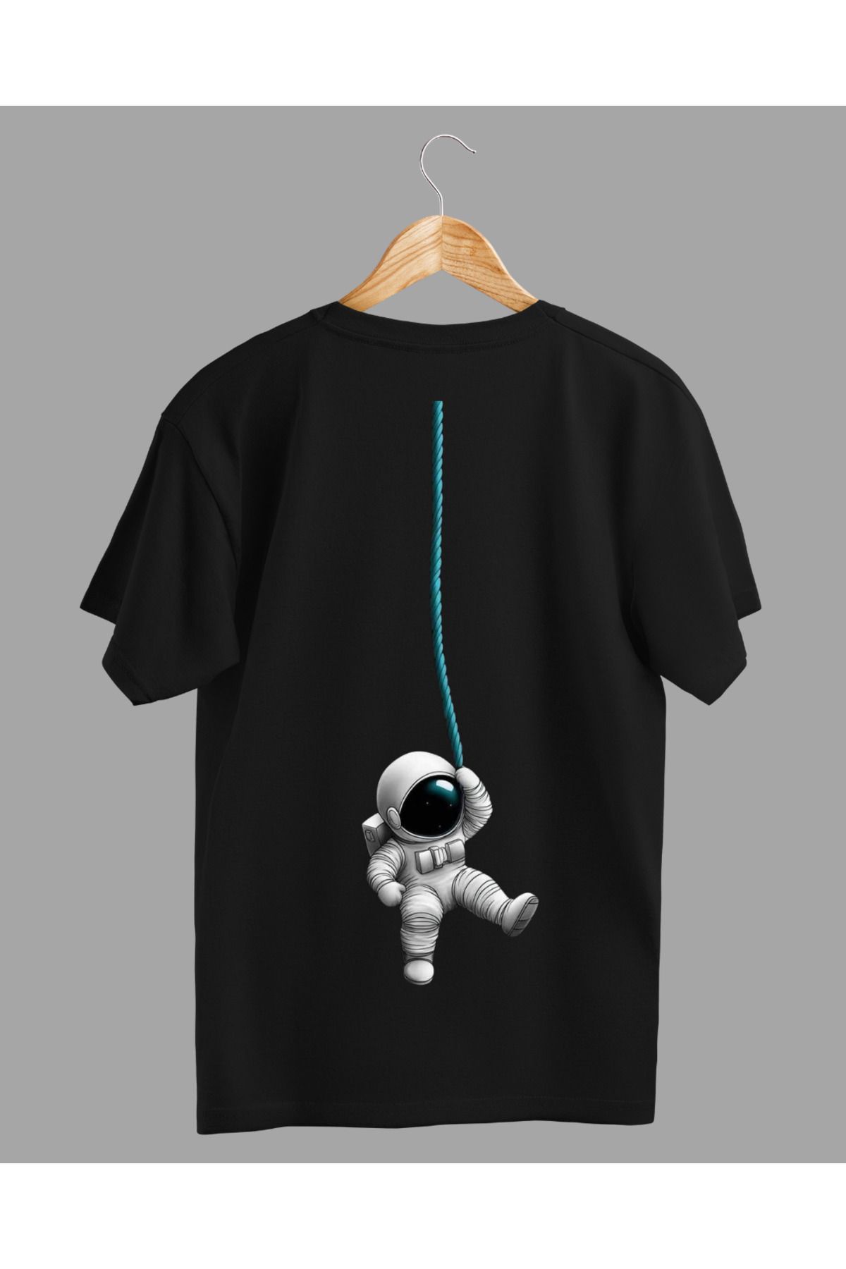 Ebiidesign Yeşil İp Tutan Astronot Tasarımlı Baskılı T-Shirt