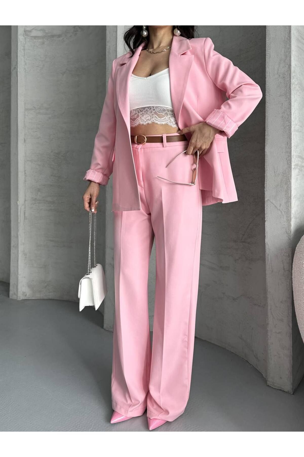 Moda İkra blazer ceket pantolon kemerli takım