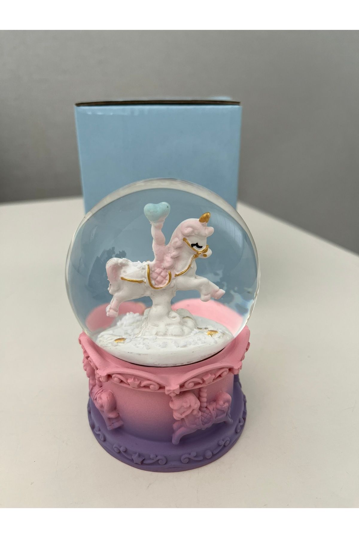 zeynepin atolyesi Işıklı Unicorn Kar Küresi (Küçük Boy)