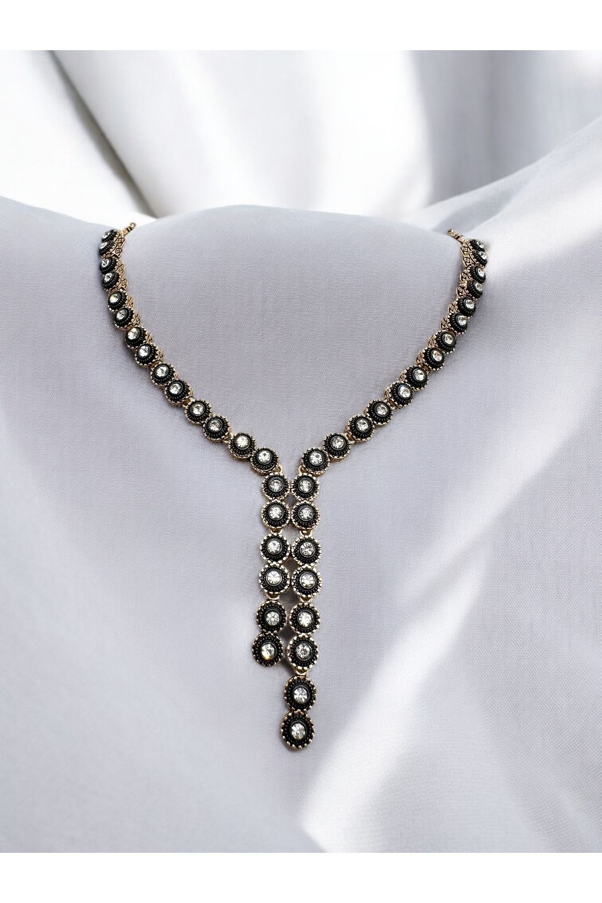 FUYA JEWELLERY Elmas Montür Su Yolu Kolye