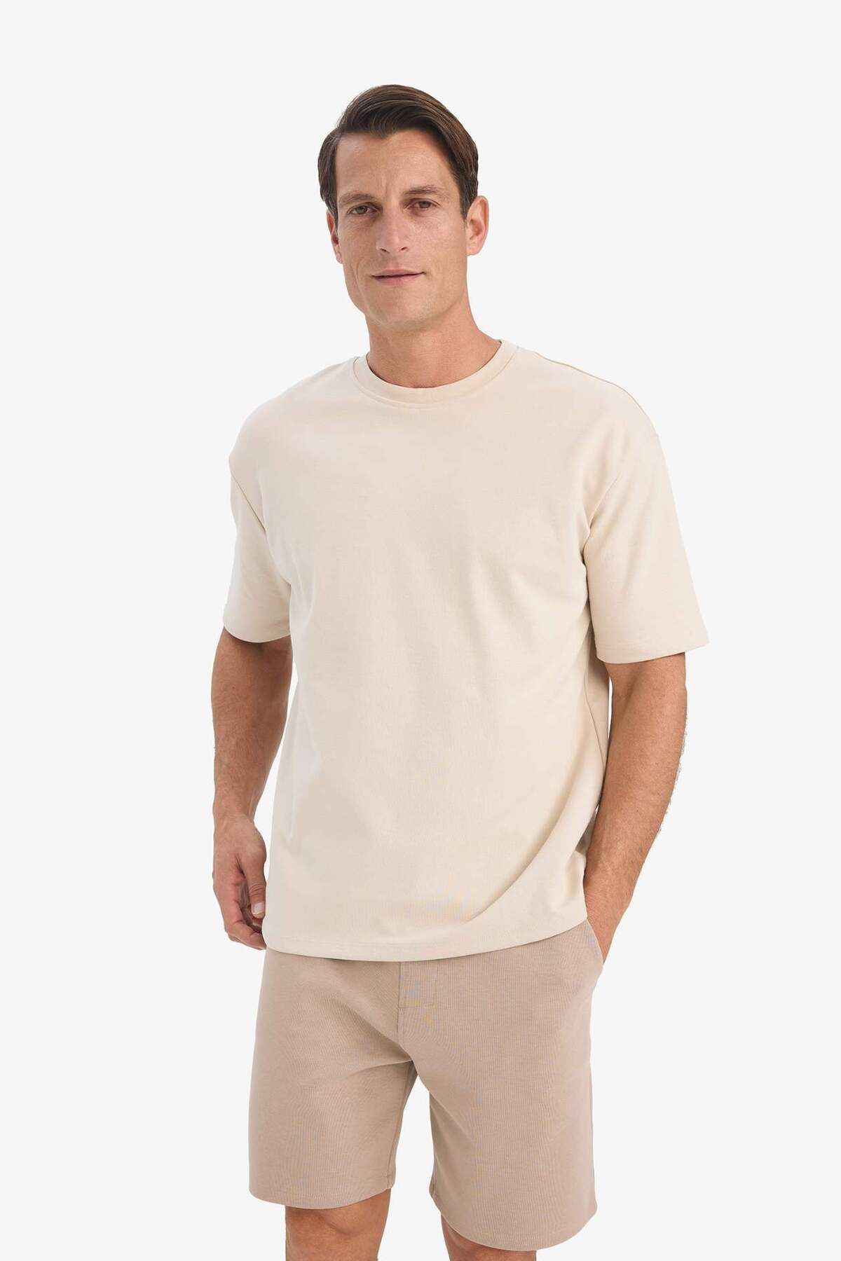 DeFacto-Men's Basic Plain Shorts with Belted Waist and Pockets E2616Ax25Sm 4