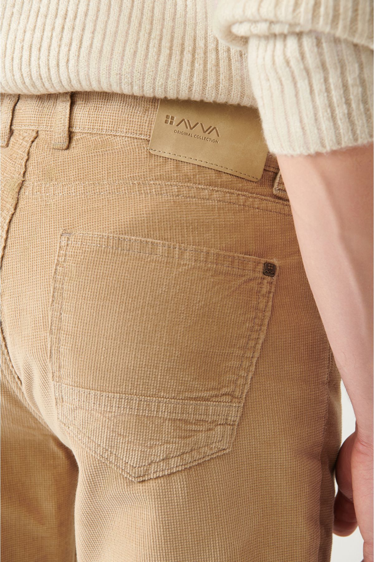 Avva-Herren Beige 100% Baumwolle Dobby 5 Taschen Lycra Samthose A22y3044 5