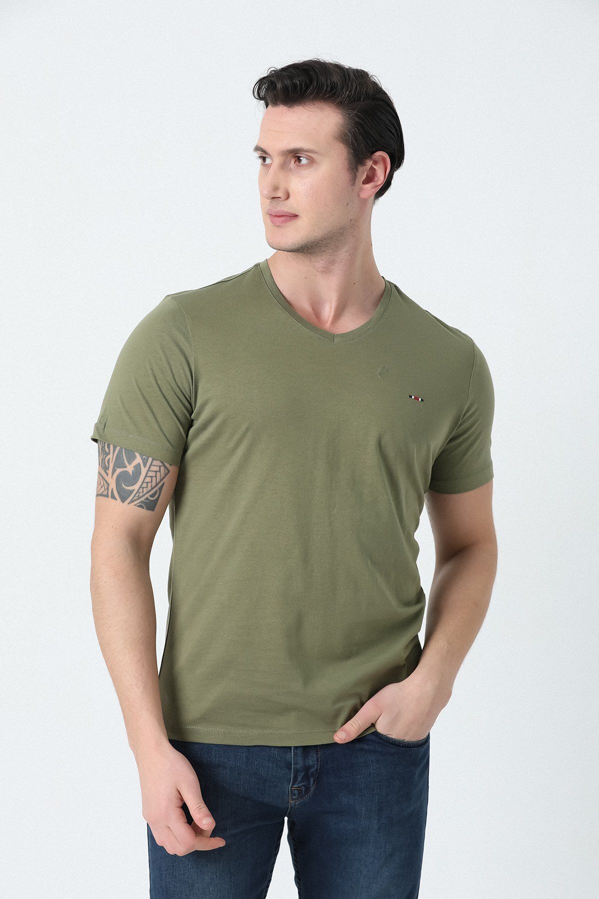 Brothers ERKEK V YAKALI LOGO NAKIŞLI LİKRA SÜPREM BASIC T-SHIRT