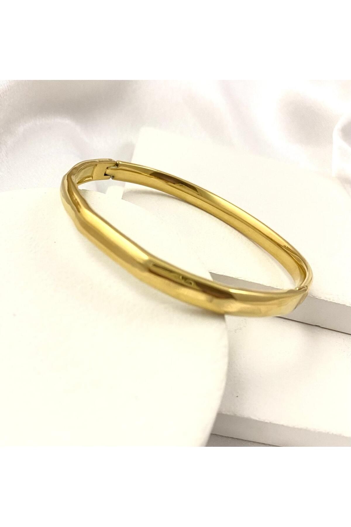 Liberta Aksesuar Köşeli İnce Gold Kelepçe