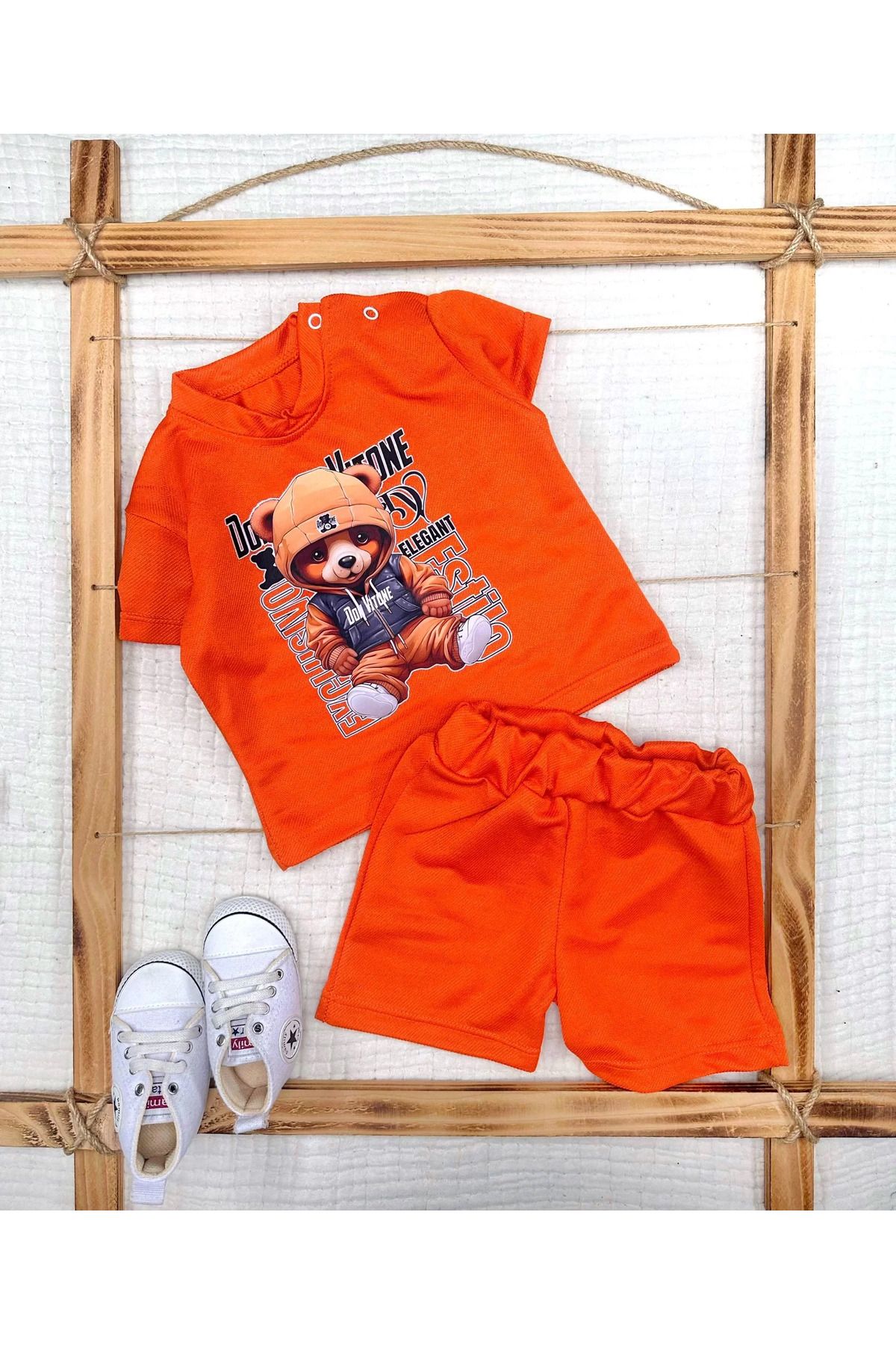 Wear Hype 9-12-18-24 Ay Dansçı Ayıcık Baskılı Şortlu Kısa Kollu Tişört 2li Erkek Bebek Takımı