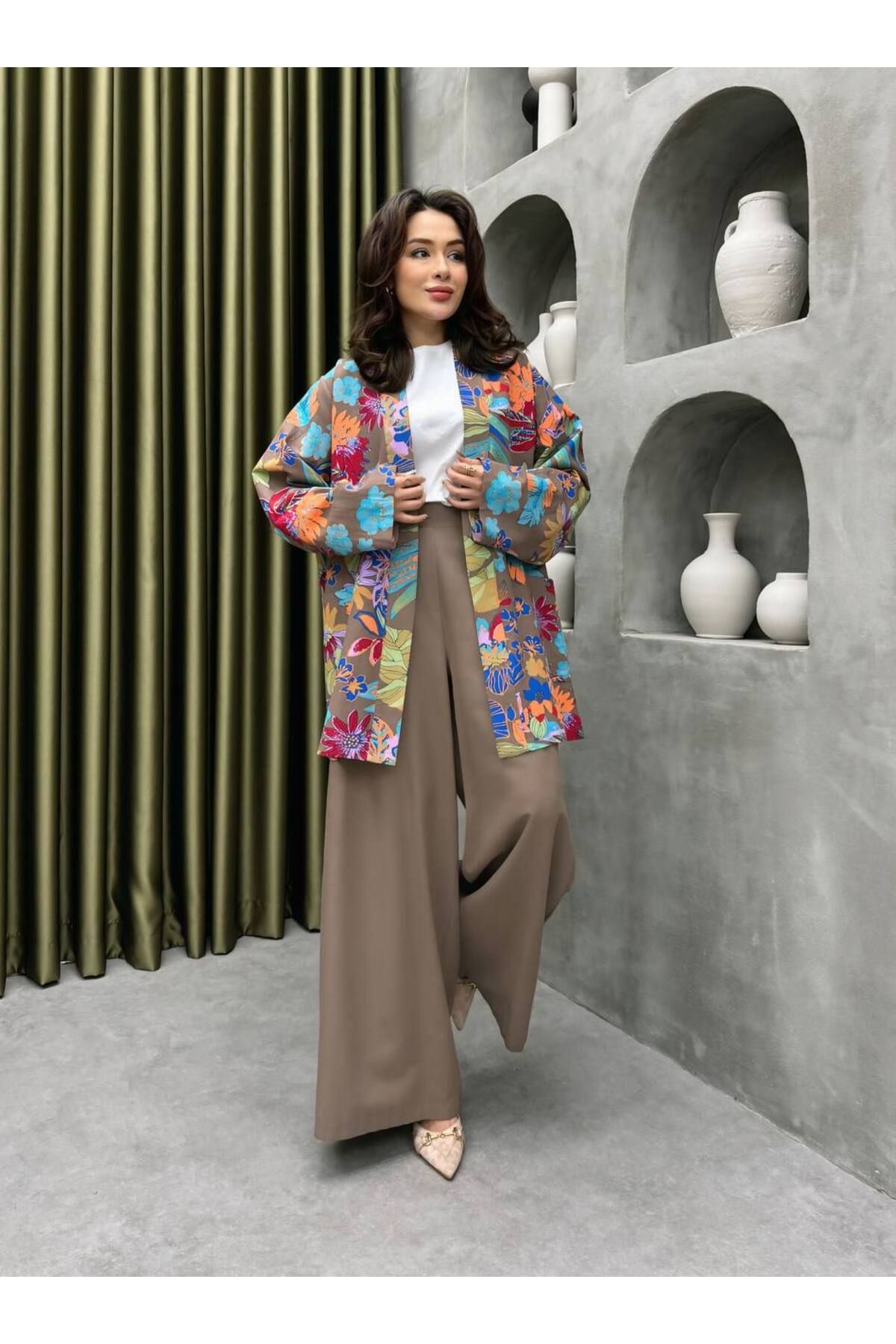 Marjita Kadın Çiçekli Rahat Kalıp Yazlık Kimono Bol Paça Pantolonlu Takım - Sütlü Kahve