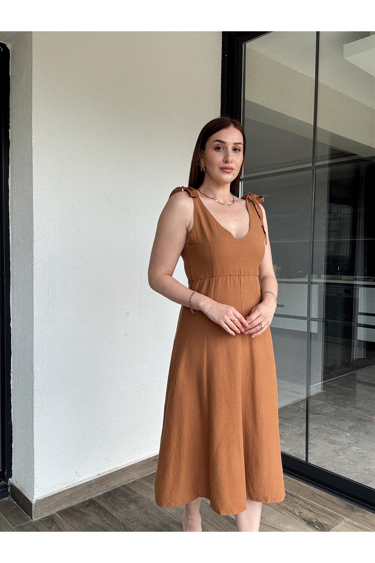 TubaEKEN Omuz bağlama detay viskon elbise TABA