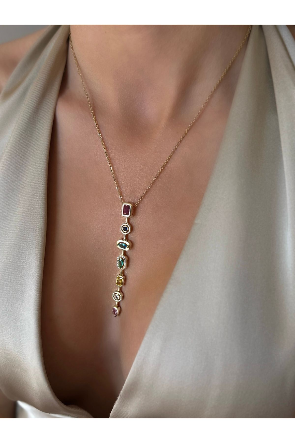 İNN JEWELLERY Çelik Kararmaz Vintage Y Kolye Renkli (2 YIL İTHALATÇI GARANTİLİ)